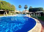 Resale - Apartment - Top Floor Apartment -
TORREVIEJA - El limonar