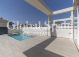 Resale - Villa -
TORREVIEJA - Aguas Nuevas