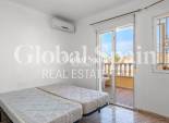 Wederverkoop - HUIS -
ORIHUELA COSTA - Las Filipinas