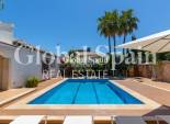 Revente - VILLA -
ORIHUELA COSTA - Costa Blanca