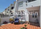 Wederverkoop - HUIS -
TORREVIEJA - LOS BALCONES - LOS ALTOS