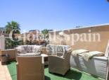 Wederverkoop - APPARTEMENT -
ORIHUELA COSTA - VILLAMARTÍN