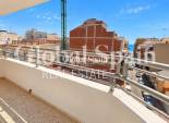 Wiederverkauf - WOHNUNG -
TORREVIEJA - Playa del cura