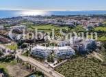 New Build - APARTMENT -
ESTEPONA - Taraje