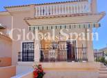 Odsprzedaż - WILLA  -
ORIHUELA - 