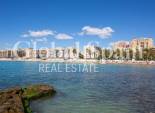 Revente - APPARTEMENT -
TORREVIEJA - Center
