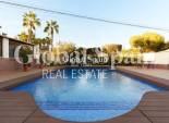 Revente - VILLA -
TORREVIEJA - LOS BALCONES - LOS ALTOS
