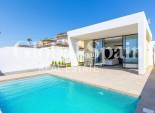 Nueva construcción  - VILLA -
TORREVIEJA - LOS BALCONES - LOS ALTOS