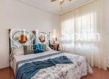 Wederverkoop - PENTHOUSE -
TORREVIEJA - Paseo maritimo