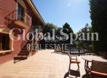 Wiederverkauf - VILLA -
ORIHUELA COSTA - CAMPOAMOR