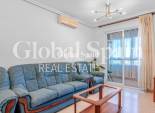 Wiederverkauf - WOHNUNG -
TORREVIEJA - Torrevieja