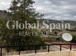 Resale - VILLA -
ORXETA - Costa Blanca