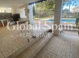 Resale - VILLA -
CARTAGENA - Isla Plana
