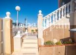 Resale - VILLA -
ORIHUELA COSTA - Los Altos