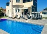 Wederverkoop - VILLA -
CIUDAD QUESADA