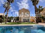 Venta - VILLA -
LA ZENIA - Costa Blanca