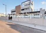 Venta - VILLA -
ORIHUELA COSTA - Inland