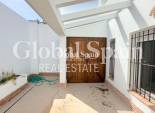 Wederverkoop - HUIS -
CATRAL - Costa Blanca