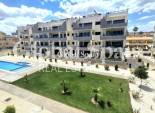 Wiederverkauf - WOHNUNG -
ORIHUELA COSTA - VILLAMARTÍN