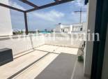 Resale - VILLA -
LOS ALCÁZARES - Dolores De Pacheco-santa Rosalía