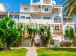 Wiederverkauf - WOHNUNG -
TORREVIEJA - Calas blanca