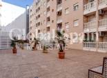 Resale - APARTMENT -
TORREVIEJA - Center