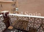 Revente - APPARTEMENT -
TORREVIEJA - Playa de los Locos