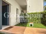 Resale - APARTMENT -
PILAR DE LA HORADADA - Lo Romero Golf