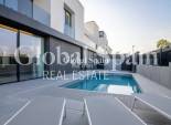 Revente - VILLA -
L'ALBIR - center