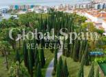 Nueva construcción  - APARTAMENTO -
FUENGIROLA - Higueron