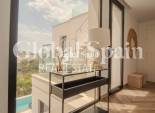 Resale - Villa -
ORIHUELA COSTA - Las Colinas Golf