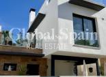 Odsprzedaż - WILLA  -
ORIHUELA COSTA - 