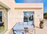 Revente - VILLA -
ORIHUELA - LAS COLINAS GOLF RESORT