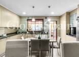 Resale - HOUSE -
TORREVIEJA - Costa Blanca