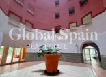Revente - APPARTEMENT -
TORREVIEJA - Playa de los Locos