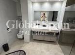 Revente - APPARTEMENT -
TORREVIEJA - Acequion