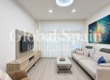 Wederverkoop - APPARTEMENT -
TORREVIEJA - Playa del Cura