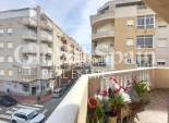 Wederverkoop - PENTHOUSE -
TORREVIEJA - Estacion de autobuses