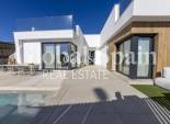 Nouvelle construction - VILLA -
BAÑOS Y MENDIGO - Altaona Golf