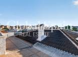 Resale - VILLA -
TORREVIEJA - Costa Blanca