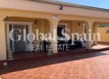 Wiederverkauf - VILLA -
TORREVIEJA - LOS BALCONES - LOS ALTOS