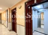 Wederverkoop - APPARTEMENT -
TORREVIEJA - Playa del Cura