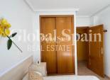 Wederverkoop - PENTHOUSE -
TORREVIEJA - Playa del Cura