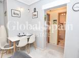 Wederverkoop - APPARTEMENT -
ALGORFA - Inland