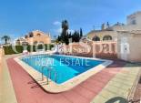 Revente - VILLA -
ORIHUELA COSTA - Los Almendros-la Florida
