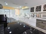 Revente - VILLA -
ORIHUELA - Inland