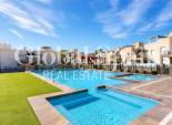 Wederverkoop - APPARTEMENT -
TORREVIEJA - Aguas Nuevas