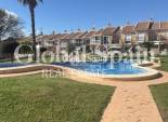 Resale - HOUSE -
TORREVIEJA - Zona Los Frutales