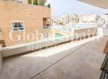 Wederverkoop - PENTHOUSE -
TORREVIEJA - Paseo maritimo