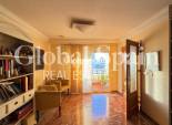 Resale - APARTMENT -
TORREVIEJA - Torrevieja